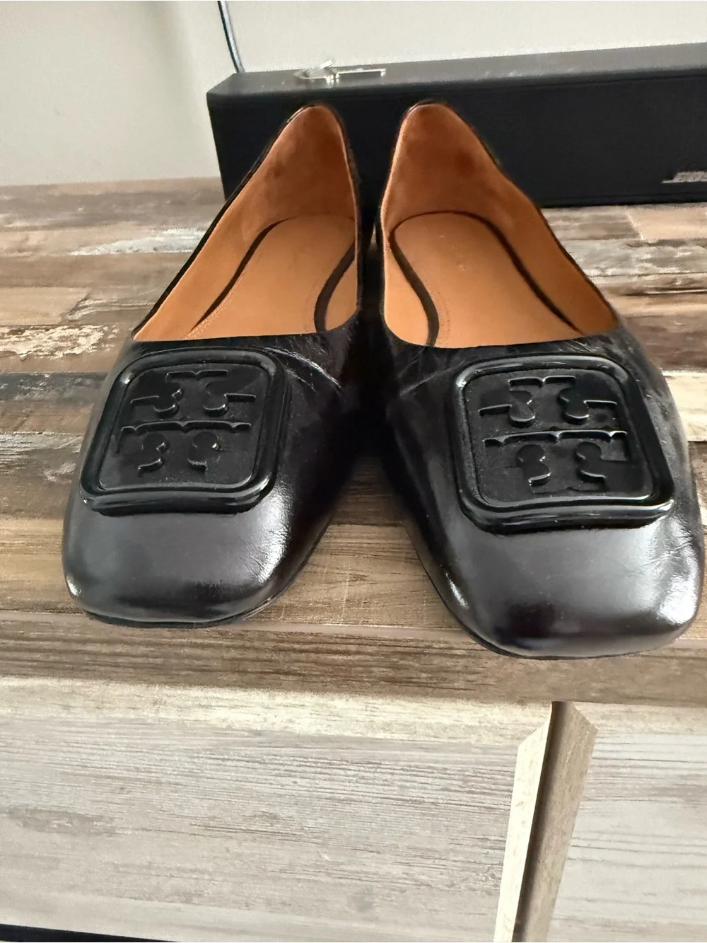 Tory Burch Black Patent Leather Square-Toe Logo Ballet Flats